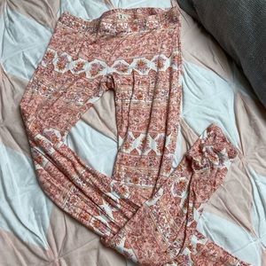 Billabong pink flared leggings